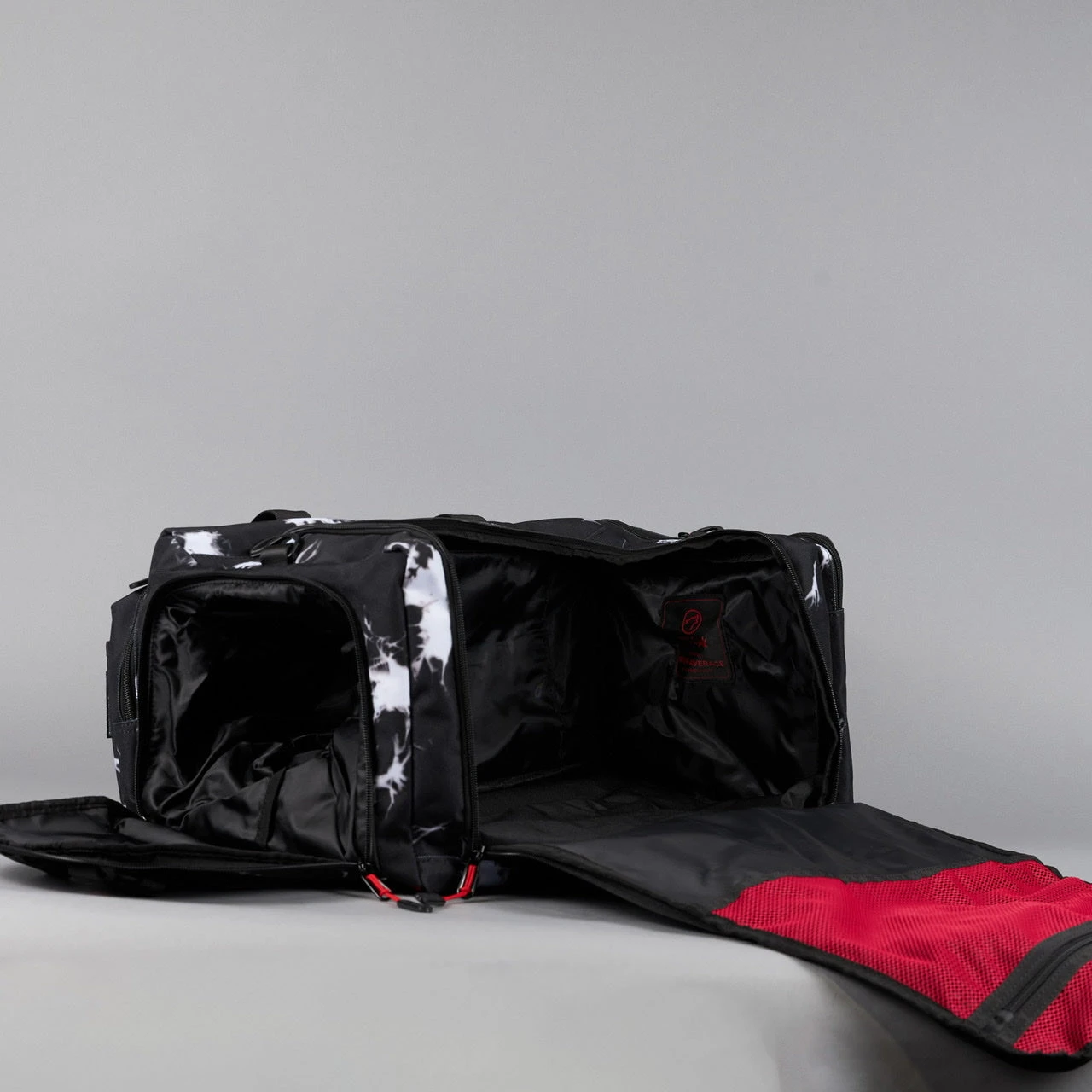 40L Ultimate Duffle Bag Black Lightning Immortal Red 22 40L Ultimate Duffle Bag Black Lightning Immortal Red - Image 20