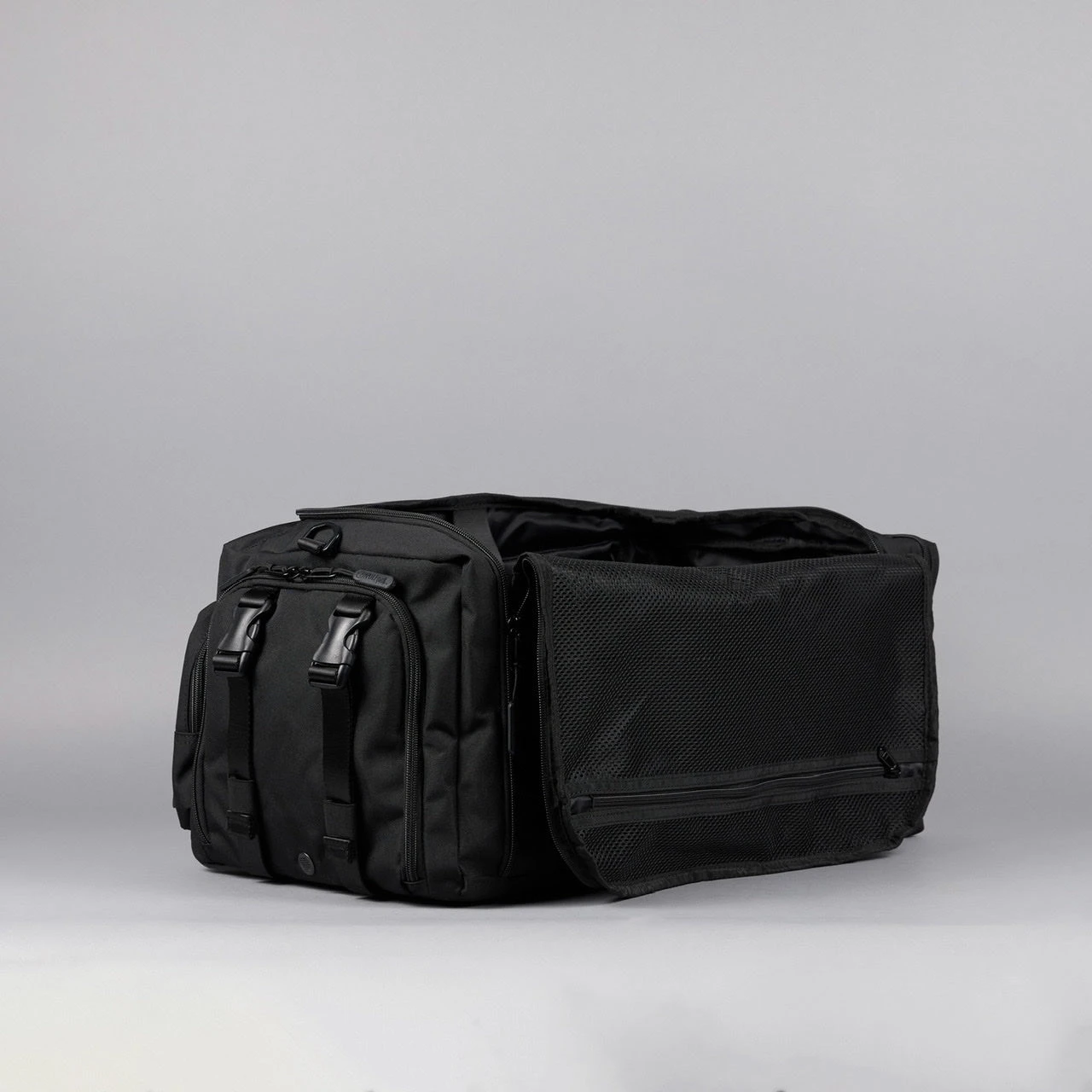 40L Alpha Black Meal Management Duffle Bag 21 40L Alpha Black Meal Management Duffle Bag - Image 19