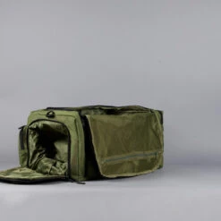 40L Ultimate Duffle Bag Athletic Green -Urban Carry Store 8AF69FC6 D0F6 40EB 9961 EC1EDDD357A7