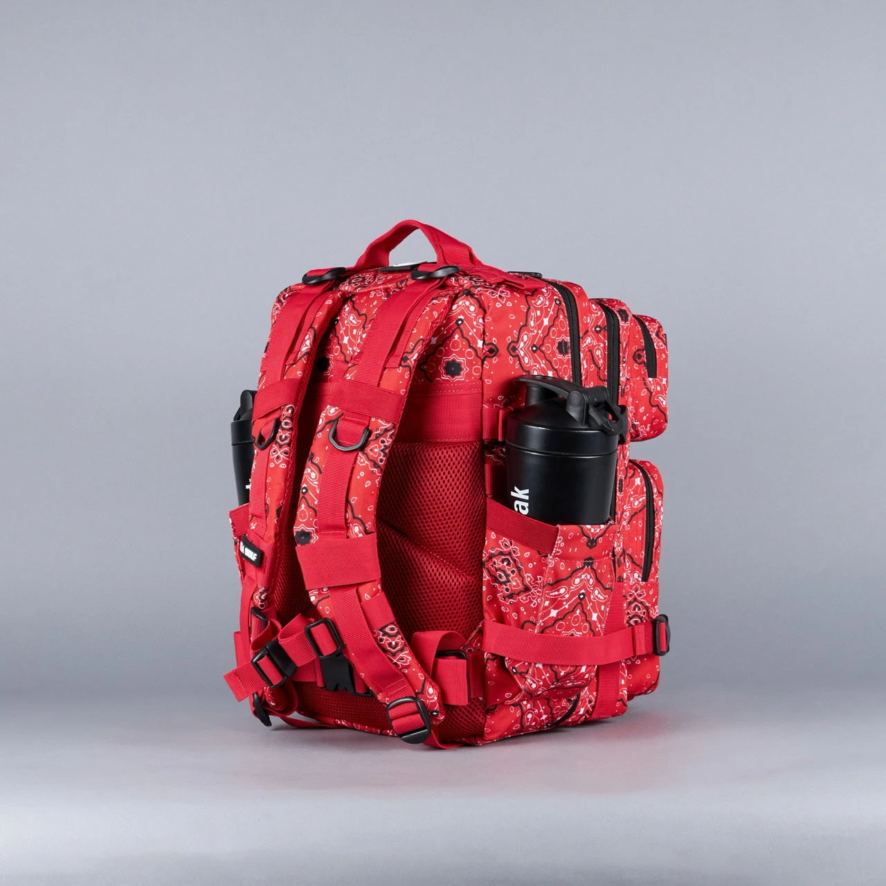 25L Backpack Red Bandana 10 25L Backpack Red Bandana - Image 8