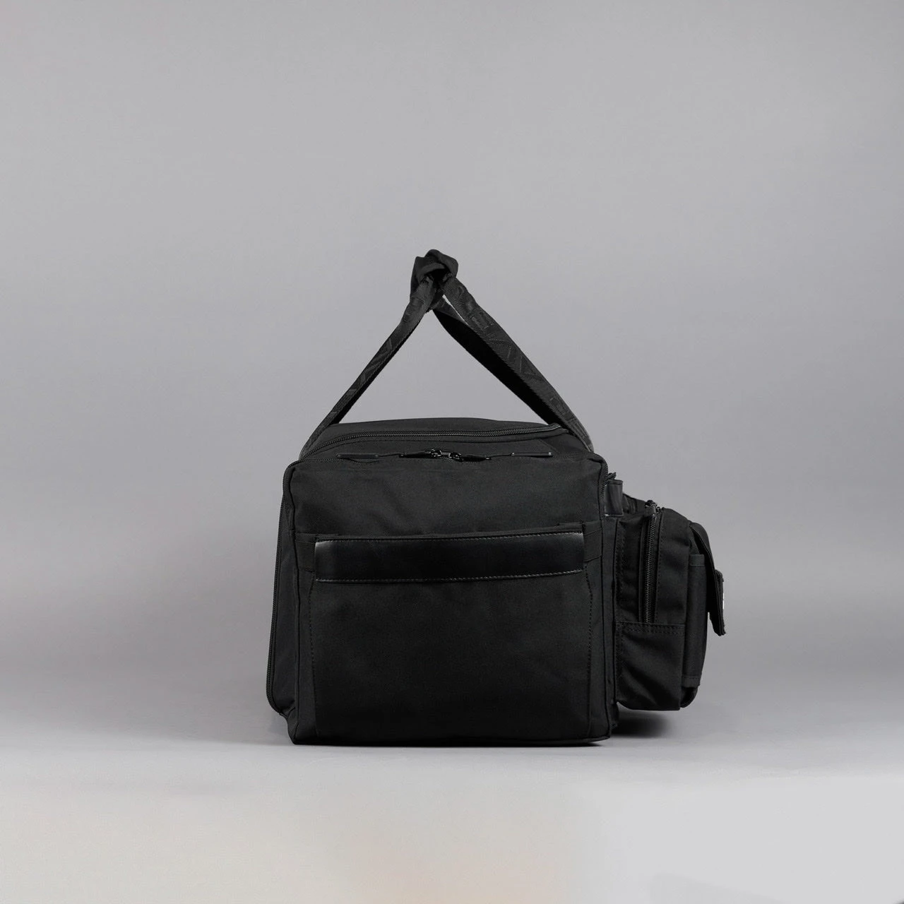 40L Alpha Black Meal Management Duffle Bag 19 40L Alpha Black Meal Management Duffle Bag - Image 17