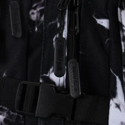 35L Backpack Black Lightning -Urban Carry Store C242FE31 DDA0 4672 858A C3DC2DAC8B14