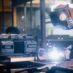 40L Ultimate Duffle Bag Iron Gray -Urban Carry Store F65722B9 AAE7 43A2 87DD 5115B3715859