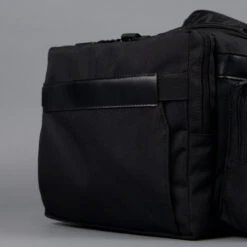 30L Perfect Duffle Bag Alpha Black -Urban Carry Store Pro CaptureOne1209