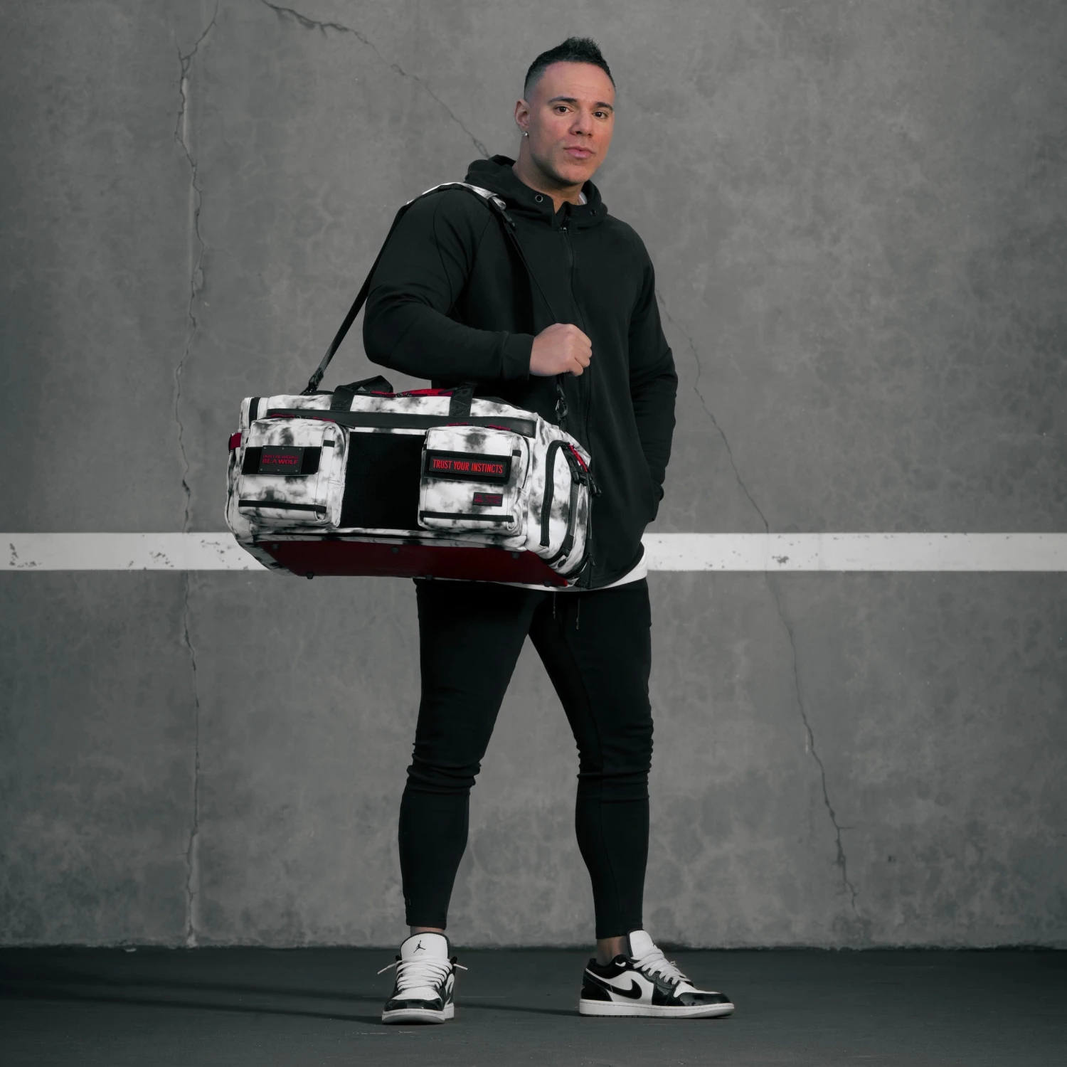 40L Ultimate Duffle Bag Timber Wolf Savage Red 7 40L Ultimate Duffle Bag Timber Wolf Savage Red - Image 5