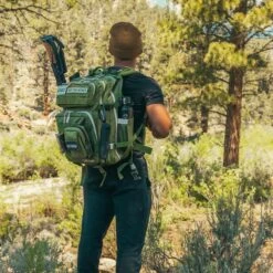 35L Backpack Moss Green -Urban Carry Store image 48278846 e848 43af 8eb4 c7c914ce4470