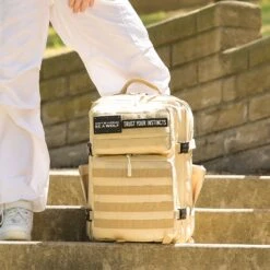 35L Backpack Neutral -Urban Carry Store image c1032016 5565 4db2 9136 569693f0fb6f