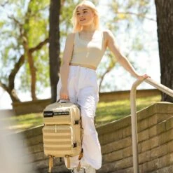 35L Backpack Neutral -Urban Carry Store image d7ecff71 37b0 416d 9c6d cdb7a0150b02