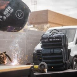 35L Backpack Iron Gray -Urban Carry Store image fa0f858d 8cbe 4488 98a7 634e710f33fd